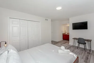 Beach Walk Deerfield